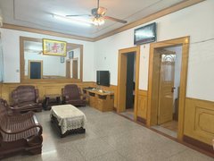 射阳射阳城南太阳城农行家属区 皮防所西隔壁 振阳街附近。出租房源真实图片