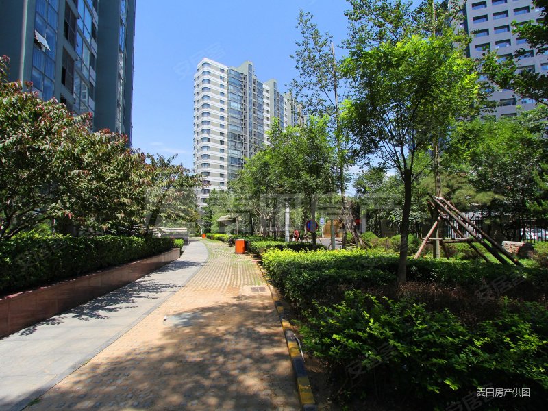 北京房产网>北京二手房>海淀二手房>紫竹桥二手房>紫云轩10号名邸>800