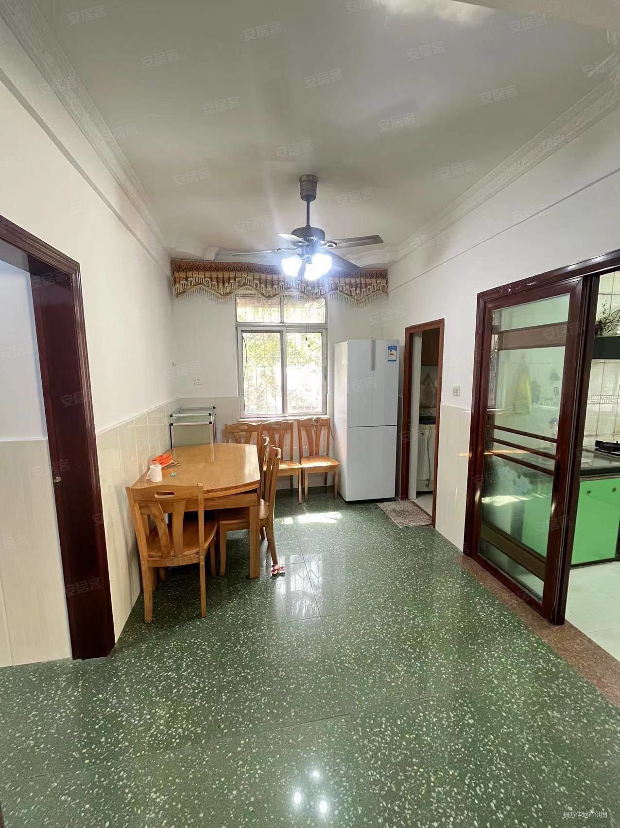 润龙花园3室2厅2卫98㎡南160万