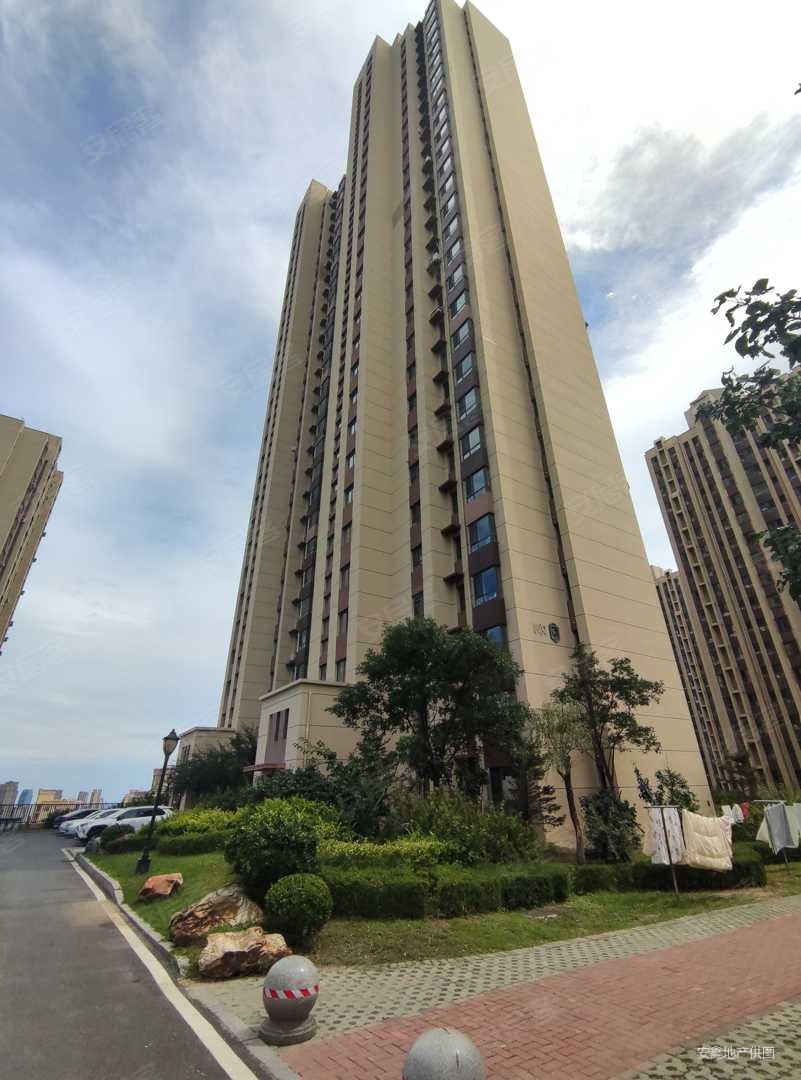 中铁诺德滨海花园c区精装修房主急售