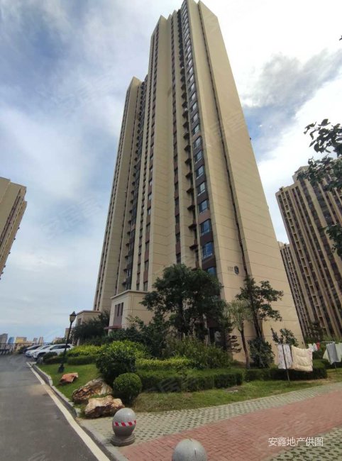 中铁诺德滨海花园二期商品房满五有电梯交通便利