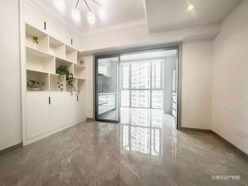 看房有钥匙 曹杨路地铁口 临近我格广场 环球港,锦绿新城二手房,898万