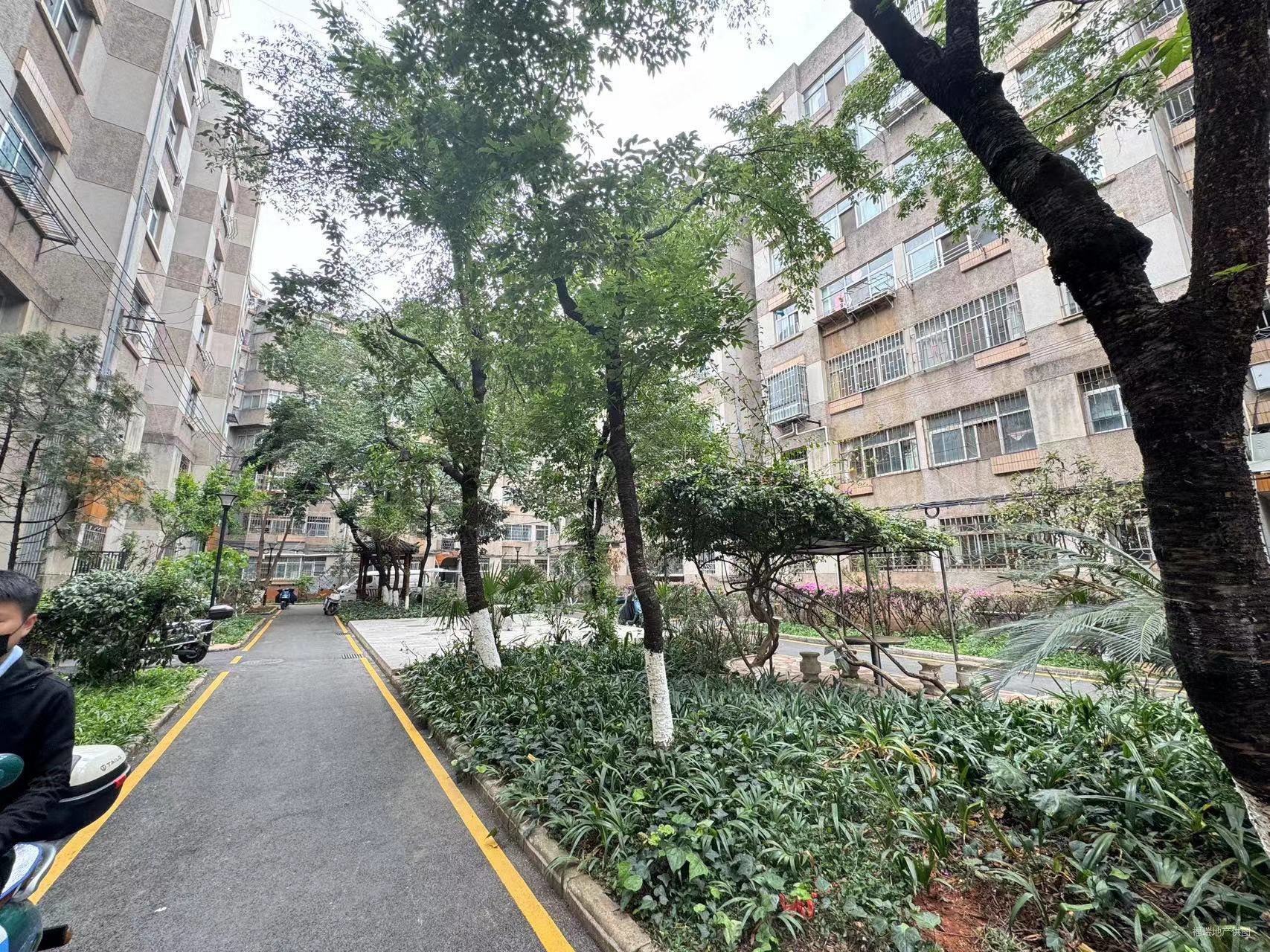 春晖小区春都里西院