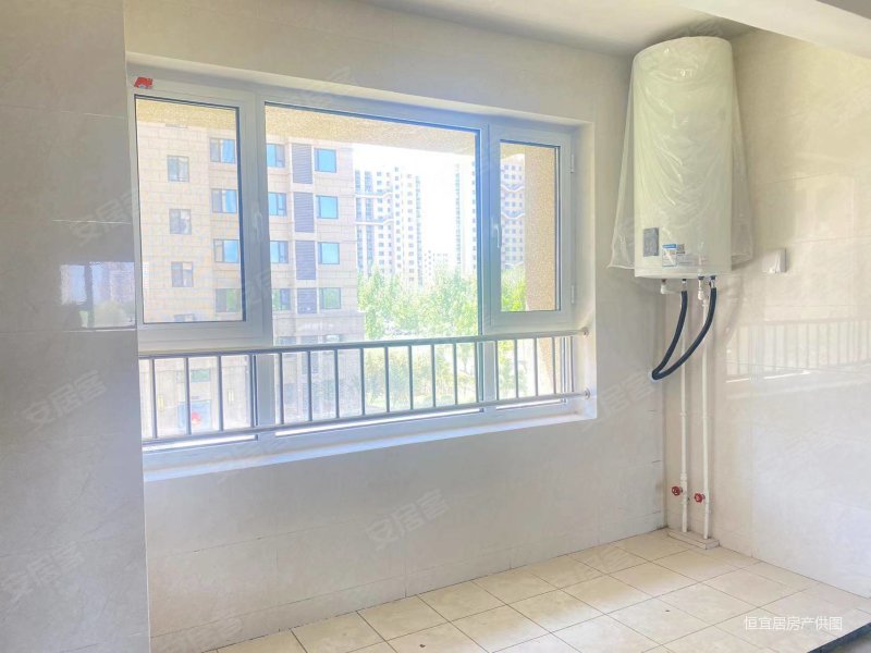 高新北体育公园旁海泰慧园现房急售h户型富亭一中