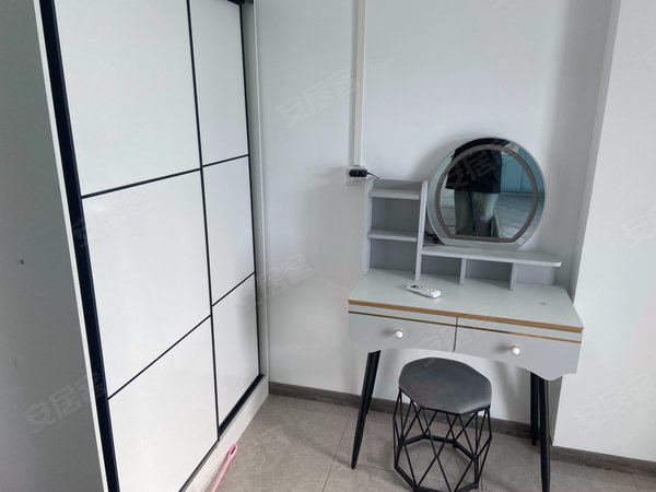 宁波北仑霞浦悦虹华庭靠近地铁站悦虹华庭一室一卫出租房源真实图片