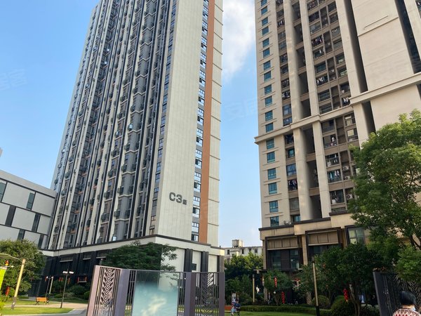 【多图】万科尚城(商住楼),夏园租房,南岗地铁旁一室配套齐全 拎包