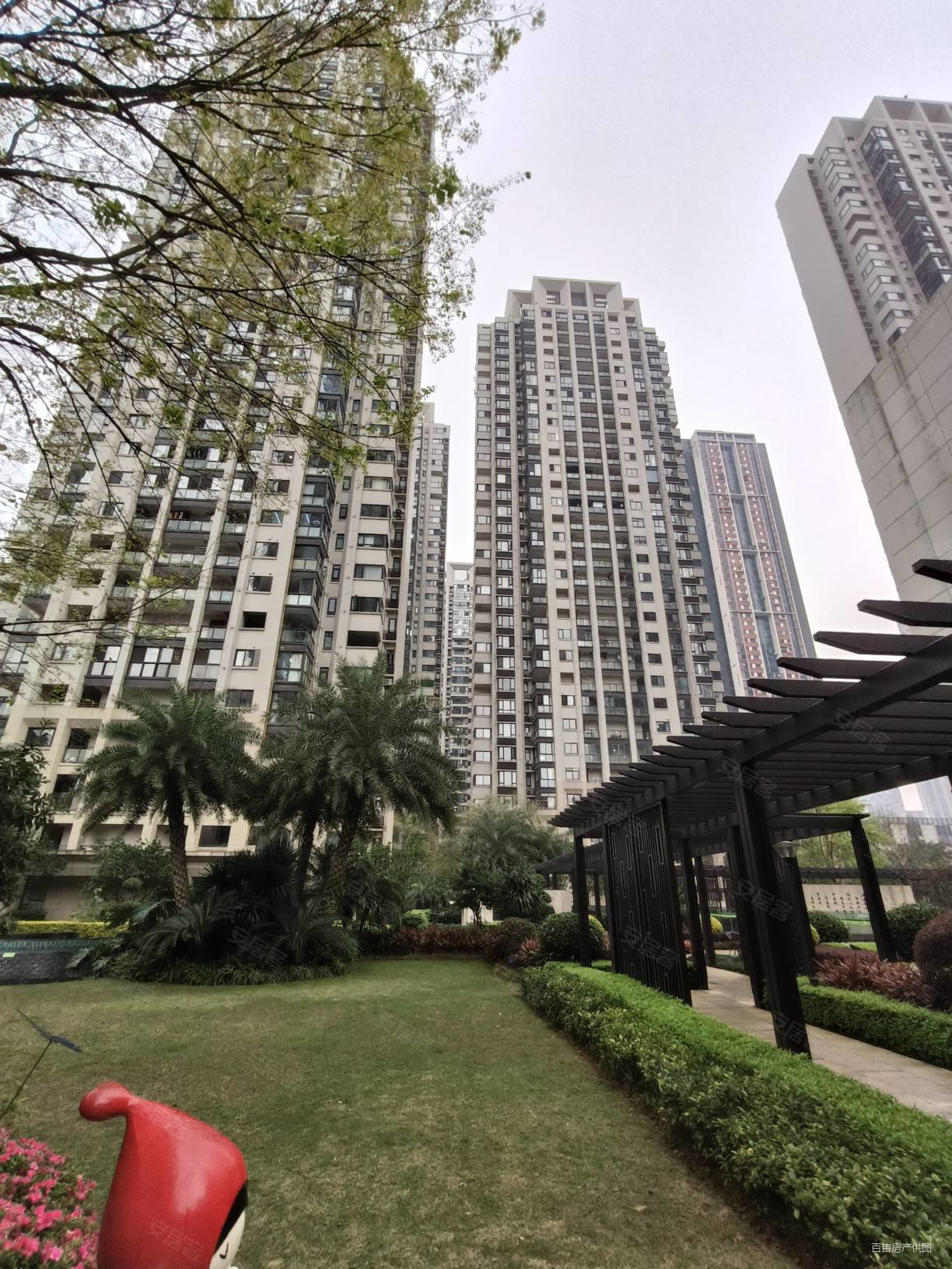 柳州房产网>柳州二手房>城中二手房>城中二手房>彰泰红>1224_1632竖版