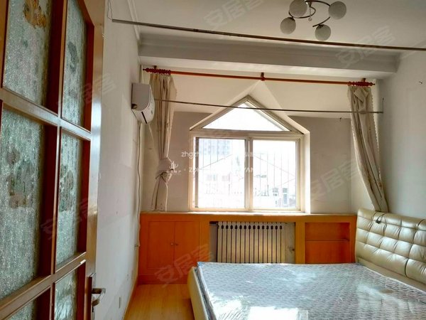 济南历城七里河新龙家园新上新龙家园!高性价比!家具家电齐全!