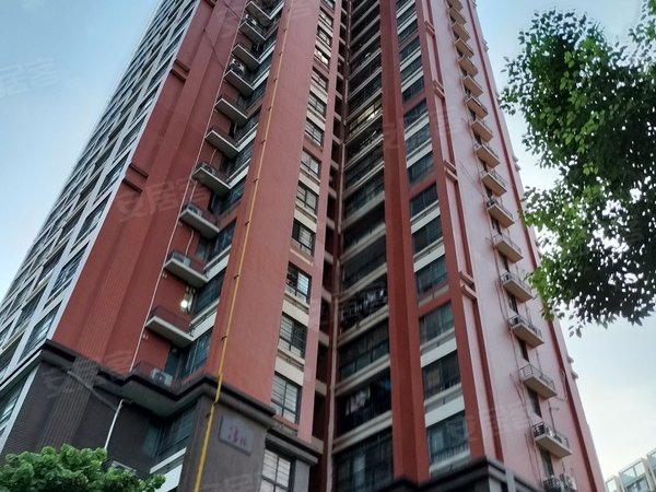 南宁西乡塘大学东路中旭天悦西宁路4房2厅2卫中楼层,随时看房!