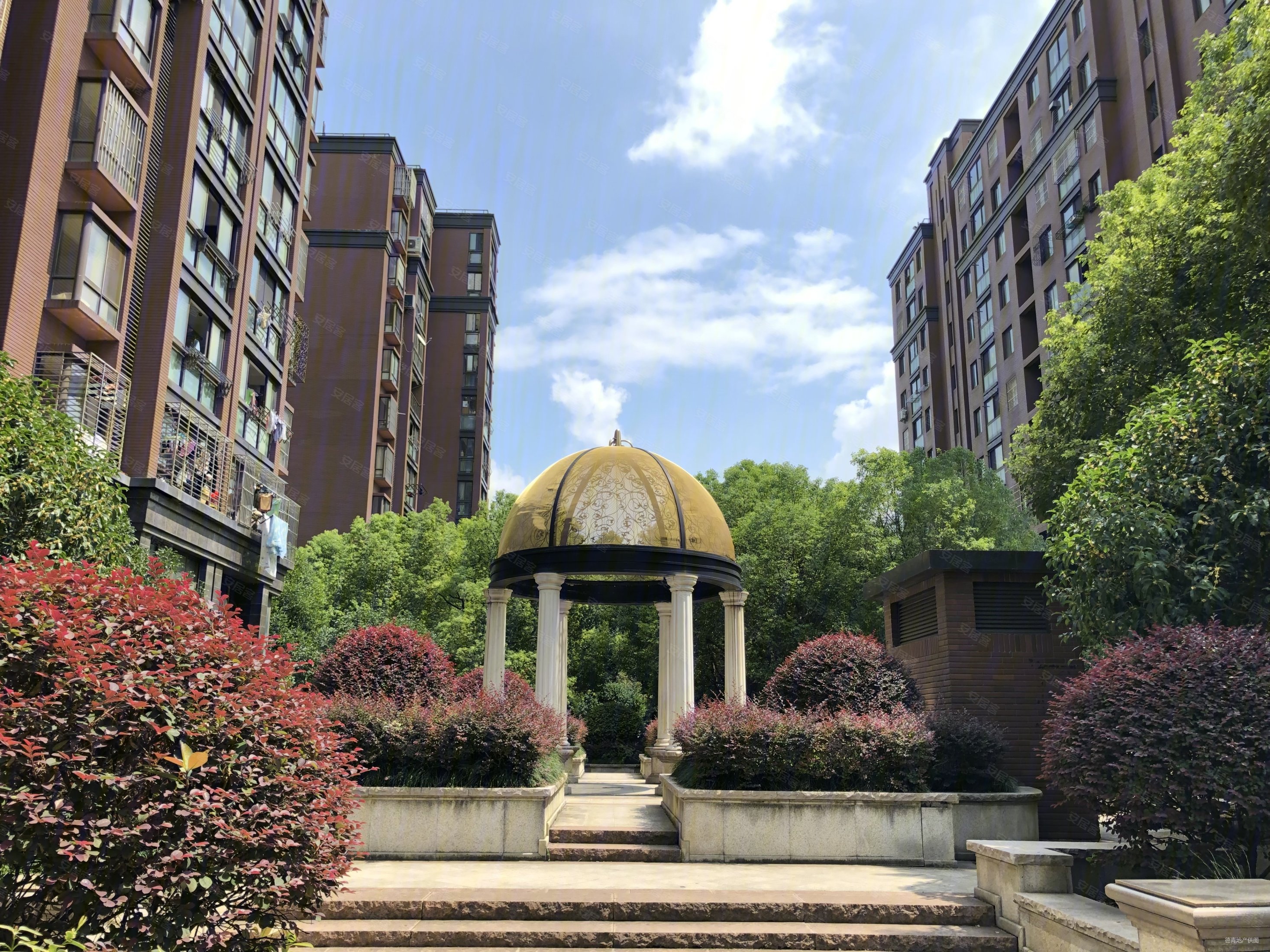 逸皓华庭精装两房的价格买三房 景观视野好楼层 业主割爱出售