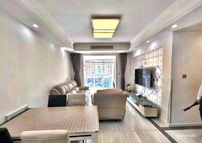 新上万达茂双地铁旁精装貮拾万拎包入住仙林悦城价格可谈