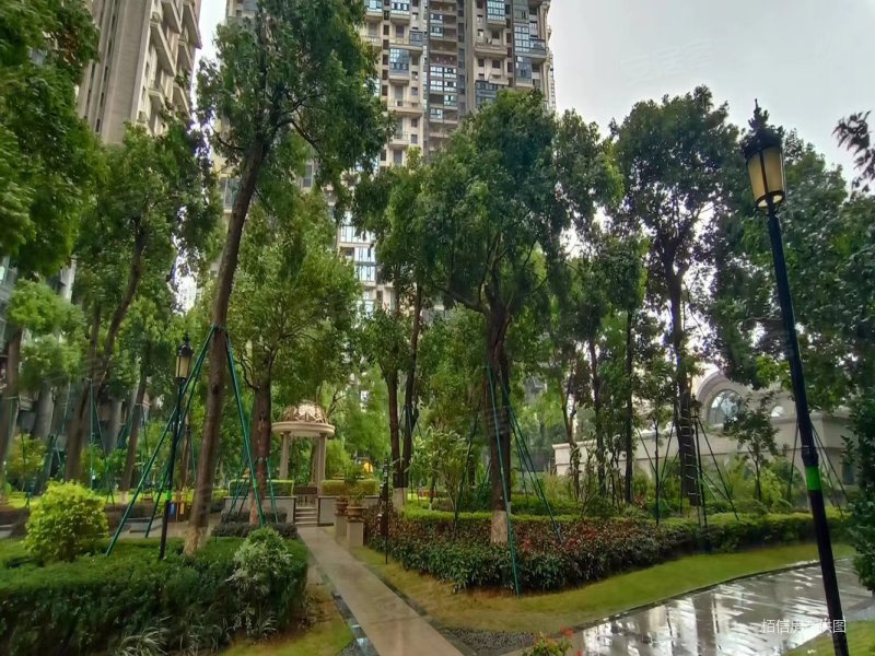 鑫塔水尚 通透户型 中高层 楼中楼 采光好 看海景 有钥匙