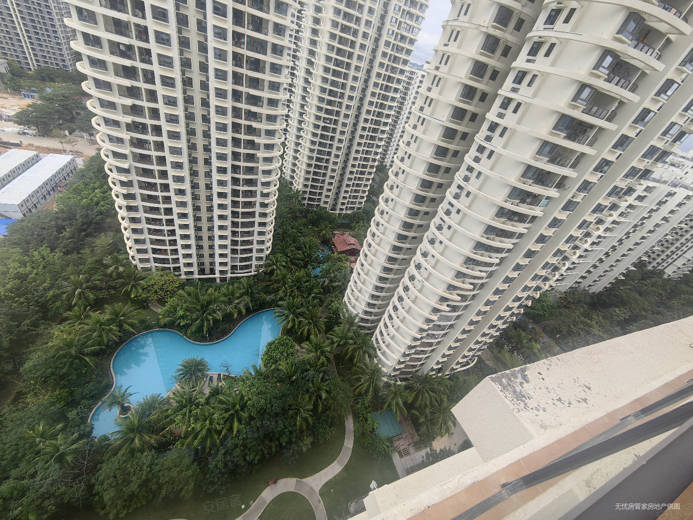 保利崖州湾2室1厅1卫62㎡南112万