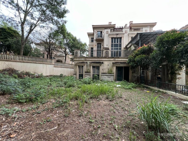 开发商一手单位,双拼别墅,300平大花园,4层实用800平,鸿荣源熙园山院(