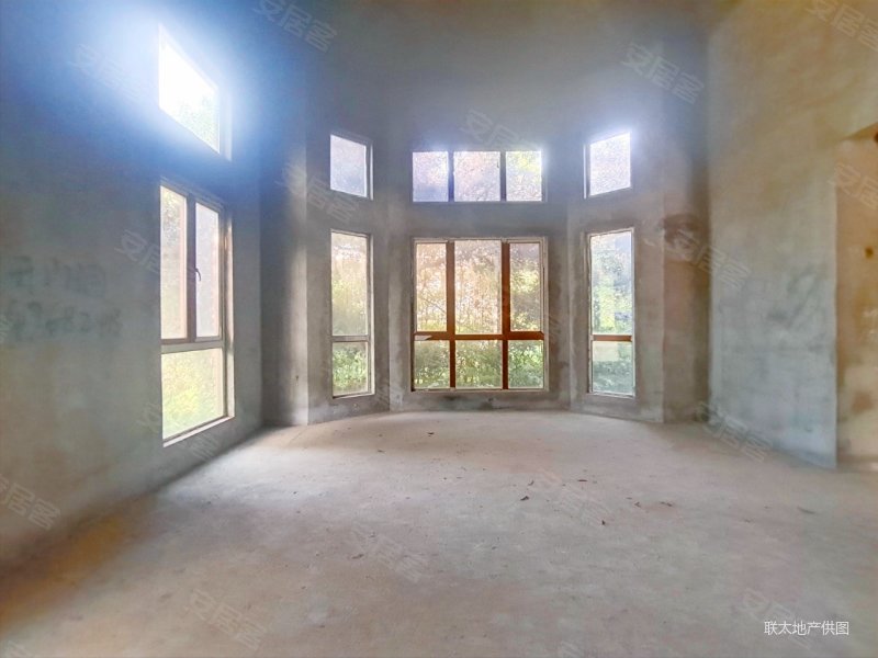 产权大 价格优 环境好 步步高升,保利阆峰云墅二手房,750万,5室3厅,6