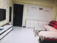 嘉年华电梯2室精装拎包入住1500  十中附近5层3室拎包入