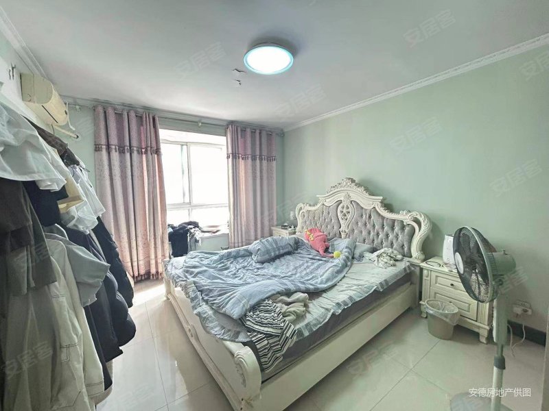 明德  明德中学 102平中等装修 多层2楼 价格可谈