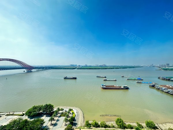 广州南沙南沙湾富力天海湾(商住楼)富力天海湾 复式5房 商住两用 一线