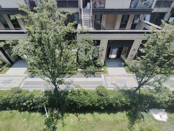 上海闵行马桥玖玺(别墅)马桥玖玺(别墅) 3室精装上叠 可长签 看房随时