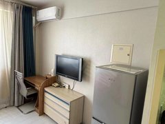 江边金叶公寓 包宽带物业取暖  带空调 设施齐全 拎包可住