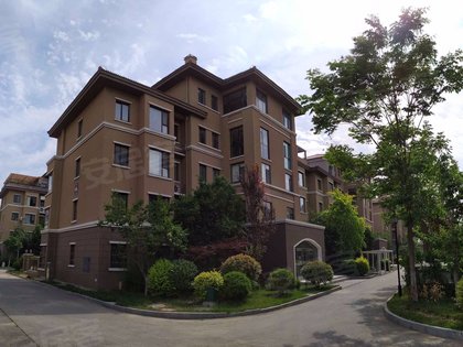 临沂小区 兰山小区 人民广场,红旗路,奥尔诺财富中心小区 卫生局家属