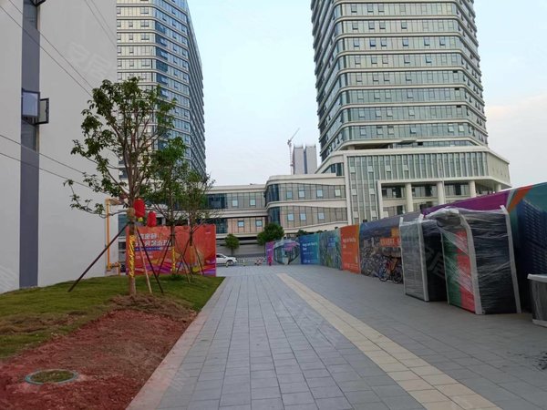 广州黄埔开发东区万荟珑寓万荟珑寓 1室1卫36平 近地铁 出行便利出租