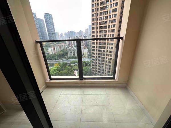 重庆江北江北嘴紫御江山天誉可月付 紫御江山天御3房 真实在租 随时