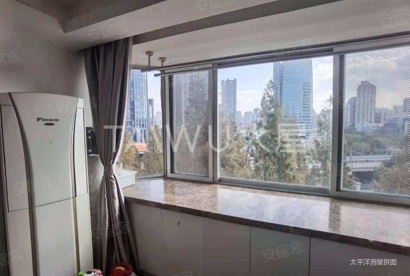 南洋虹桥公寓 交通便利 商圈成熟 满五   正规商品房