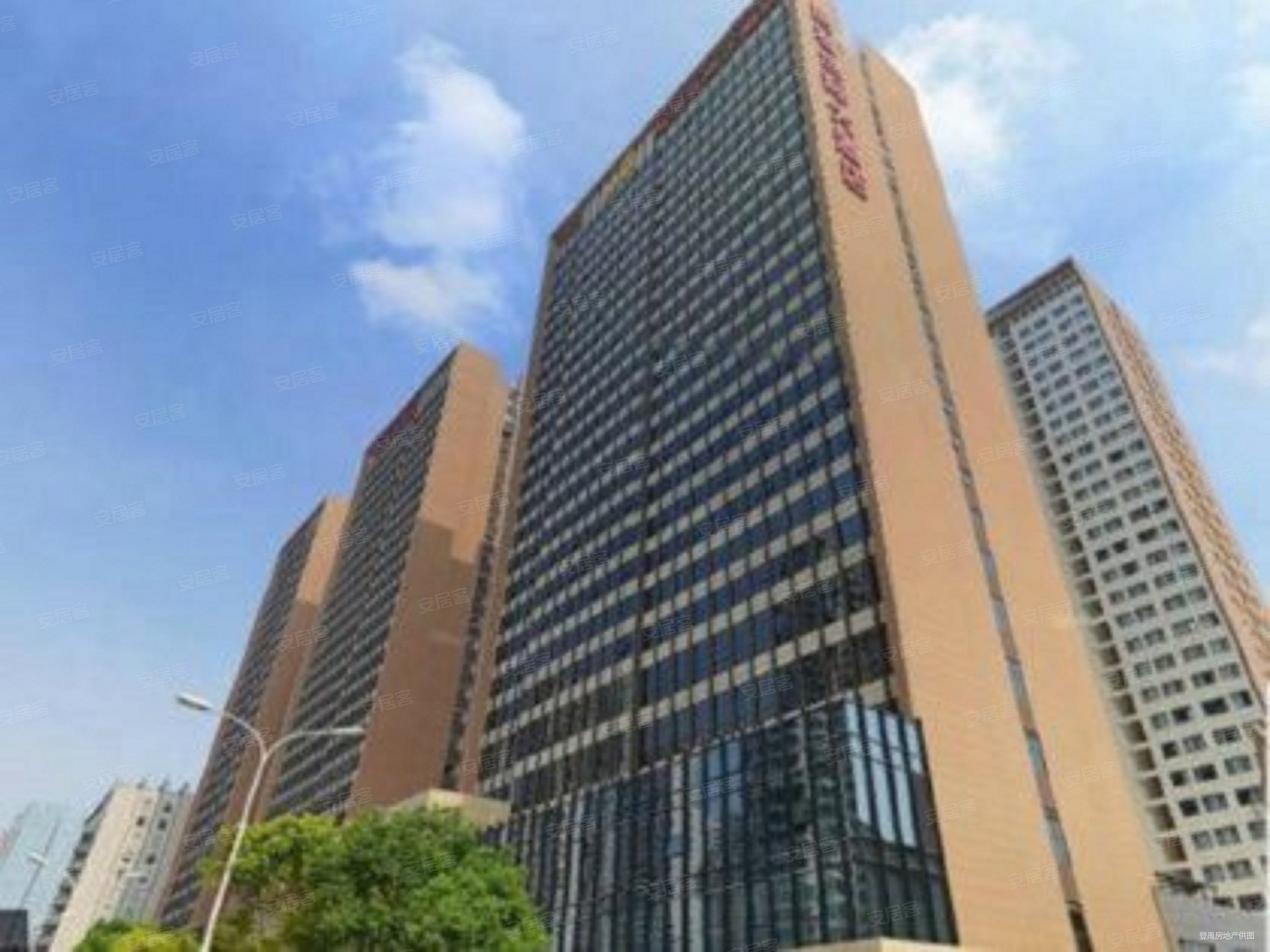 业主委托临港自贸区东方颐城公寓住宅三房精装修