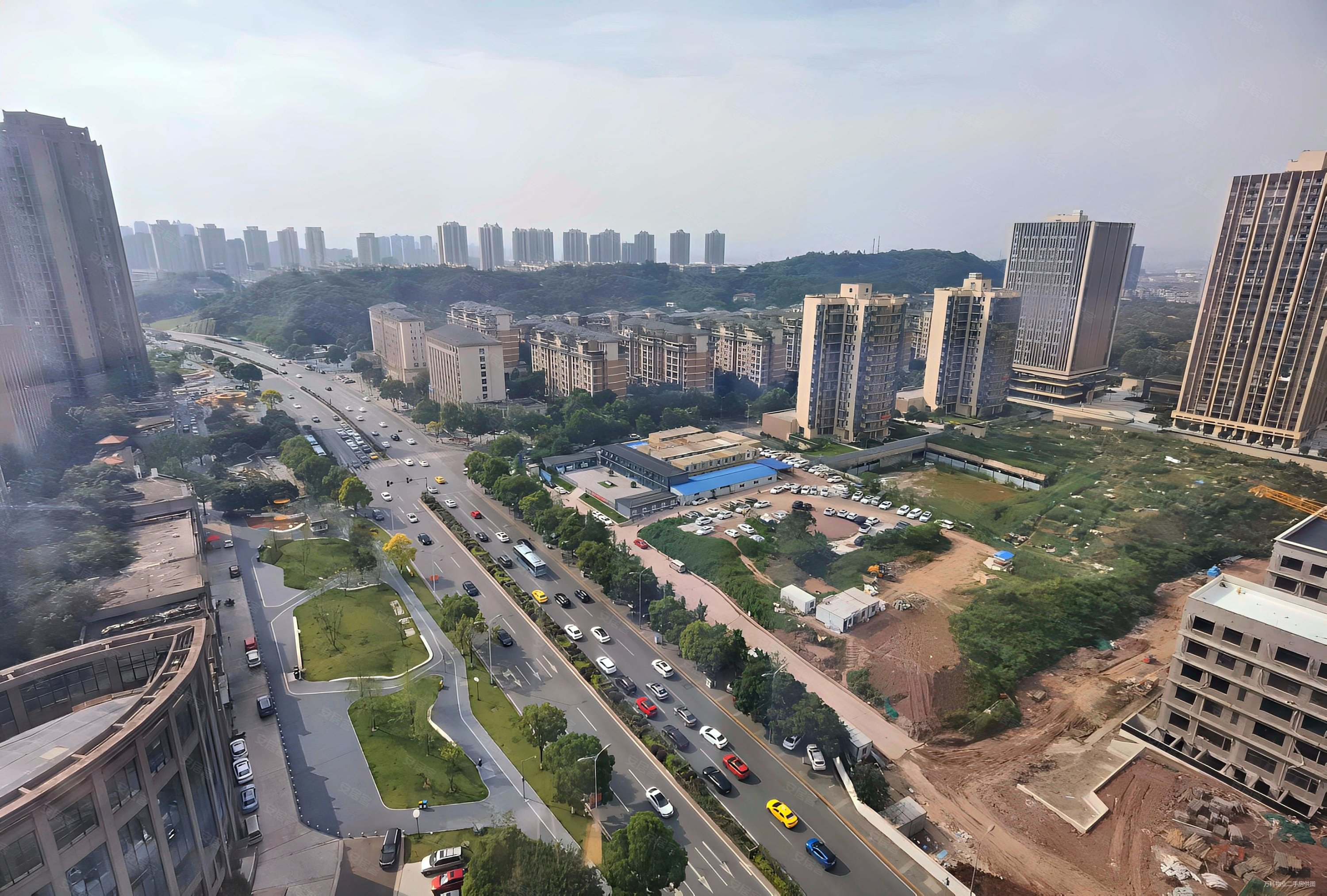 万科悦峰一二期精装两房拎包入住