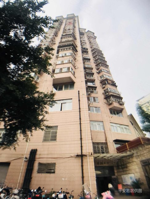 龙腾大厦 3室 2厅 125平米