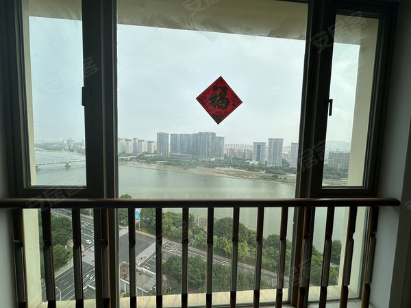 【多图】世茂外滩花园,排尾路租房,台江江滨路 万科金域旁 高层看江