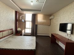 青岛即墨通济整租押一付一 阳光驿站酒店 近即墨小商品城服装市场 免中出租房源真实图片