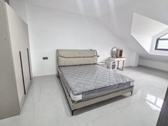桐乡桐乡周边东兴商厦康馨家园,朝南超大 一室一厅整租,停车方便,家电齐,拎包入住出租房源真实图片