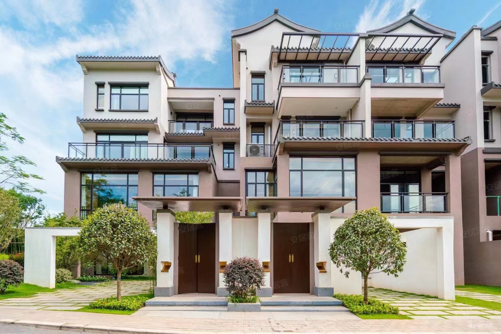 罗浮山脚别墅!独门独院(4层)精装,温泉,视野无遮挡!