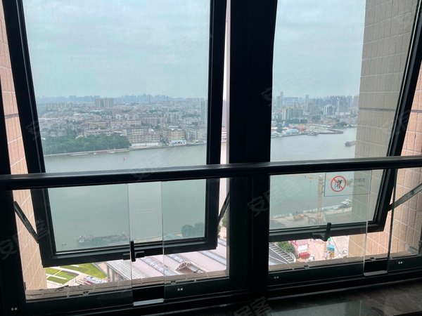 广州荔湾黄沙珠光御景壹号(公寓)御景壹号复式公寓 住家办公都可以