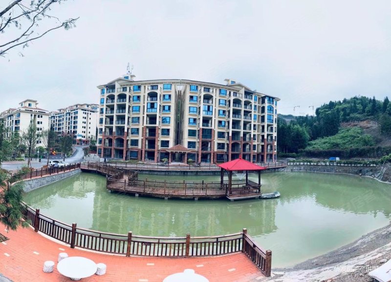 贵州习水仙源镇天泉国际避暑房,海拔1350米70年大产权现房,悦林青山