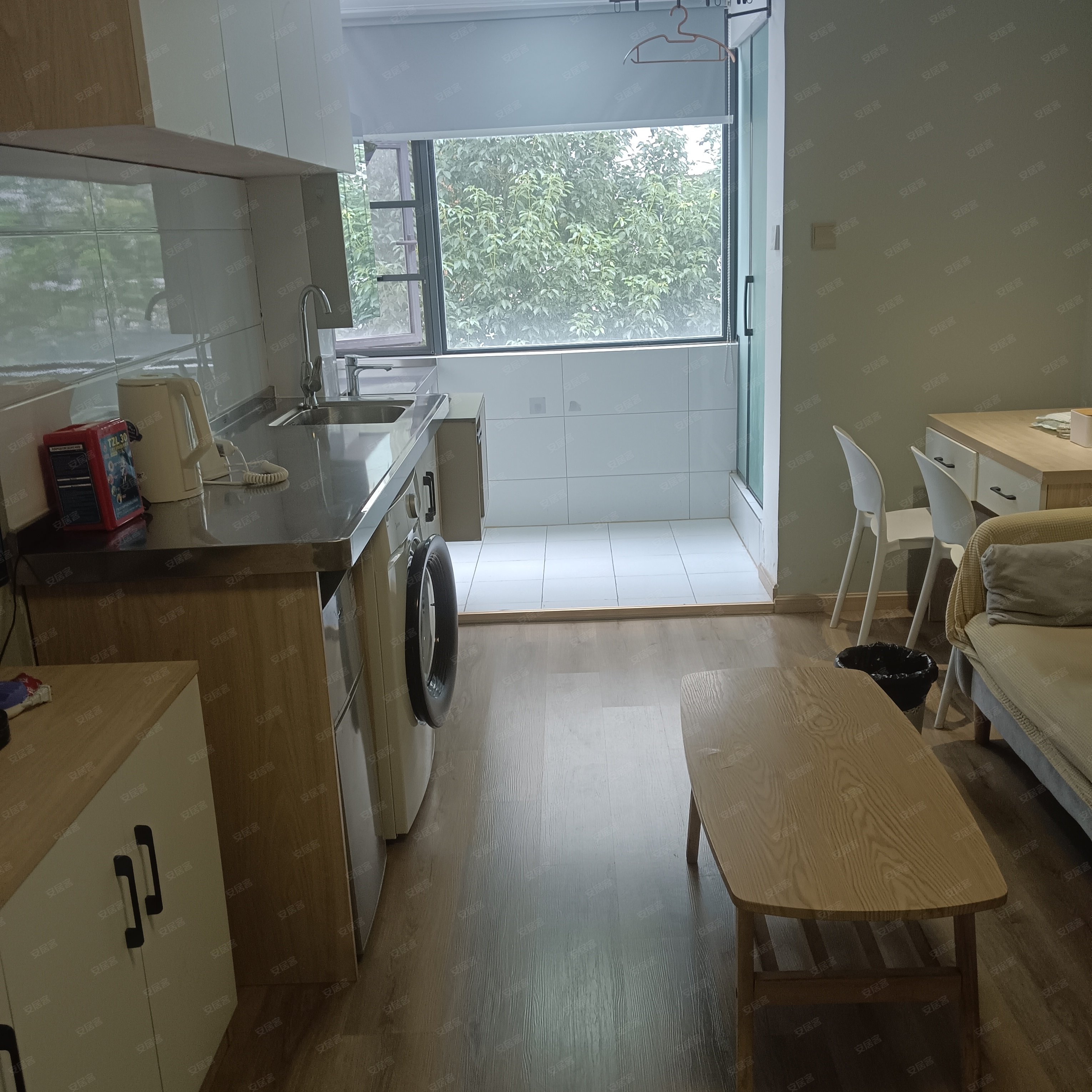 昆明站环城南路家具家电齐全押一付一，独立宽带智能门锁物业全包