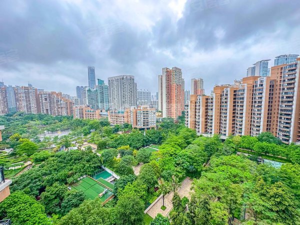 【多图】凯旋新世界广粤尊府,珠江新城东租房,199平方米 标准装修 带