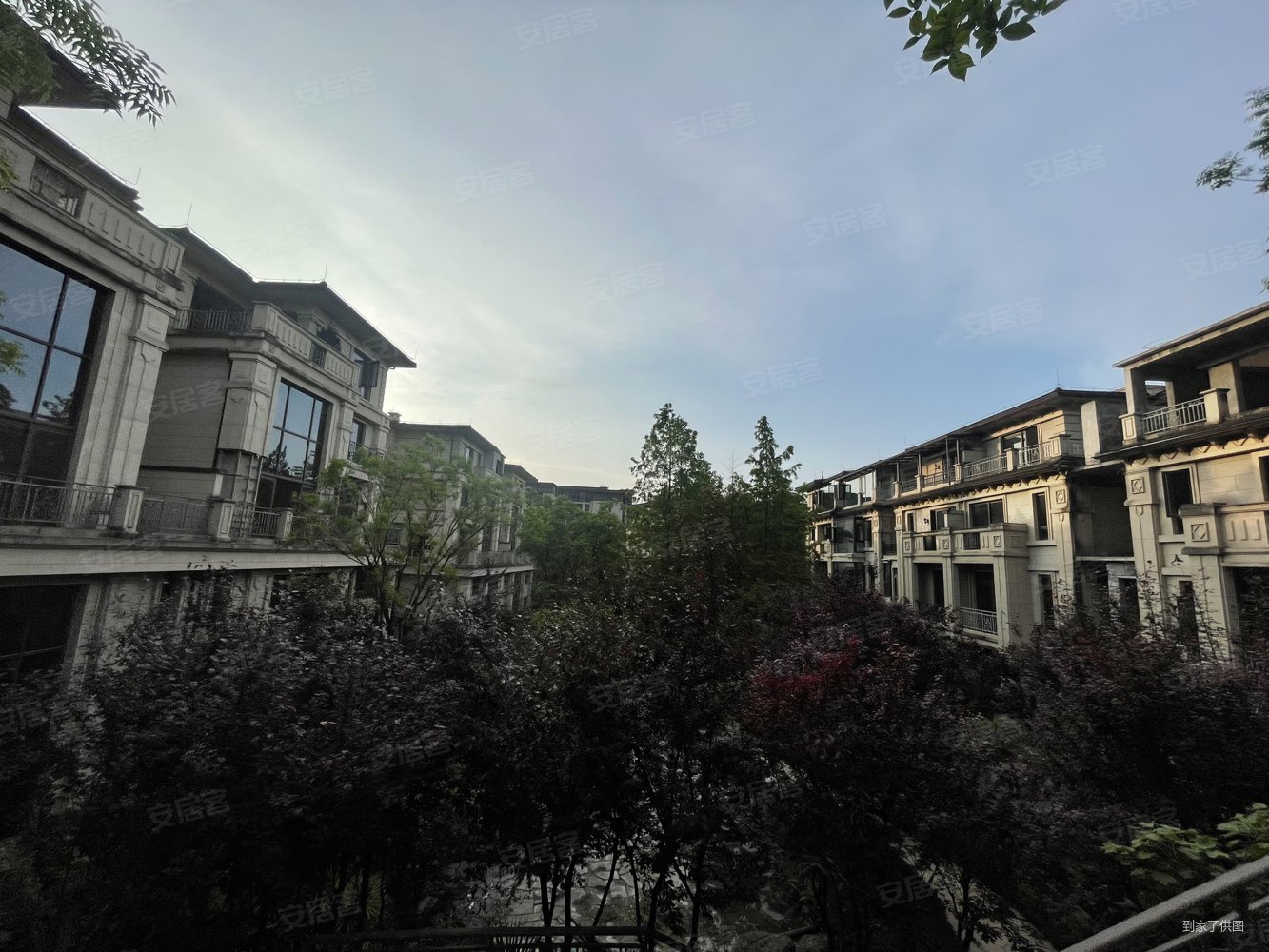 龙湖两江新宸旭宸