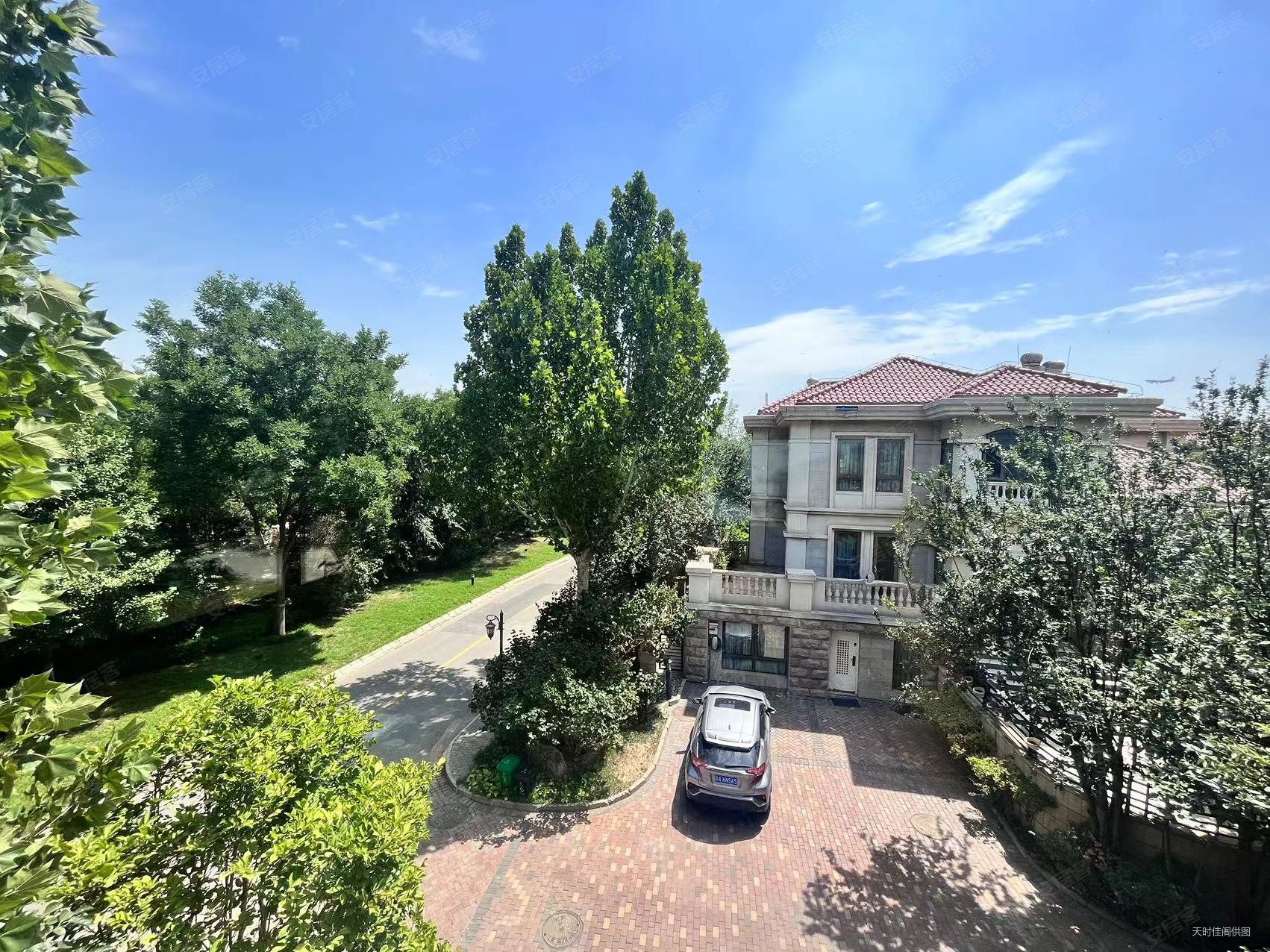 北京房产网>北京二手房>顺义二手房>天竺二手房>棕榈滩别墅>