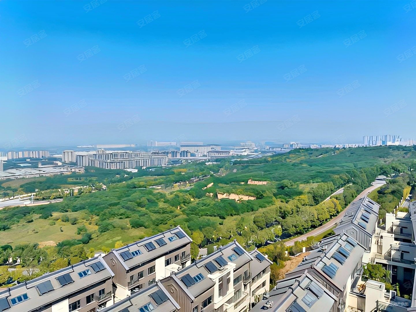 西安房产网>西安二手房>临潼二手房>骊山二手房>中海阅骊山(一期)>