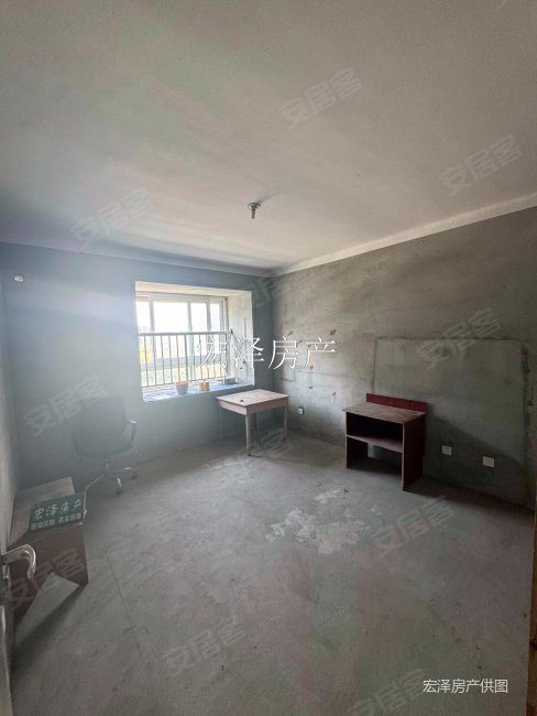 桥林新城 刚需小三居 近地铁 南北通透 正规商品房 楼层好