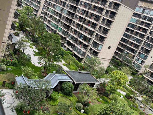 南宁良庆五象大道建发五象印月建发五象印月三房配置齐全拎包入住!