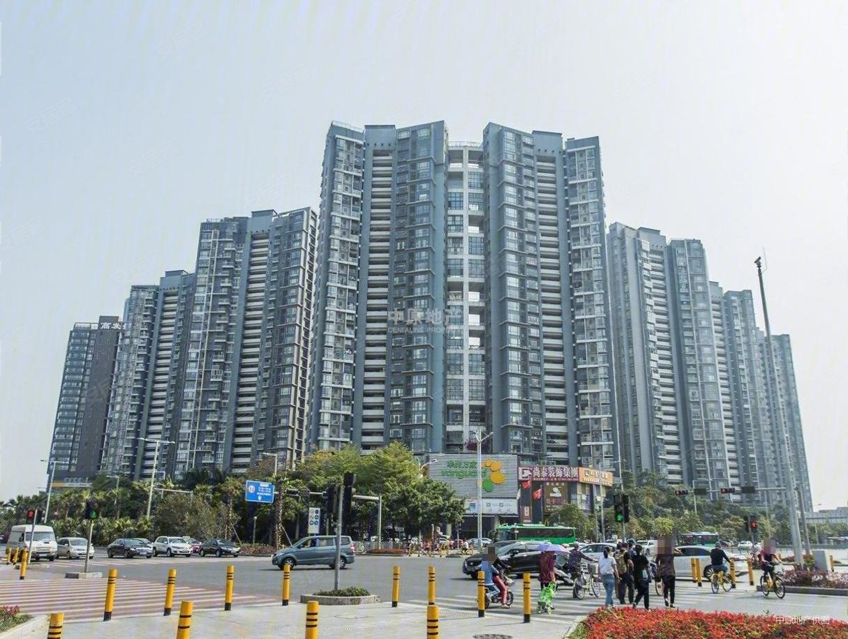 第5大道高发西岸花园4室2厅2卫162.65㎡东南0万