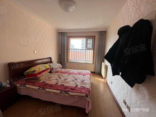 玉泉苑精装一楼带大露台带车位储藏室