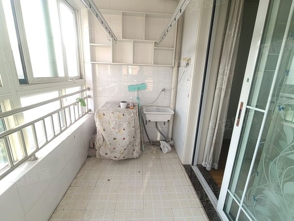 急租常春藤小区 两室两厅 精装修 房源采光好 家具家电齐全,长清租房