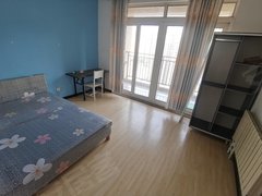 青岛城阳高新区无中介,阳台单间 可月付 世茂公园美地南卧出租房源真实图片