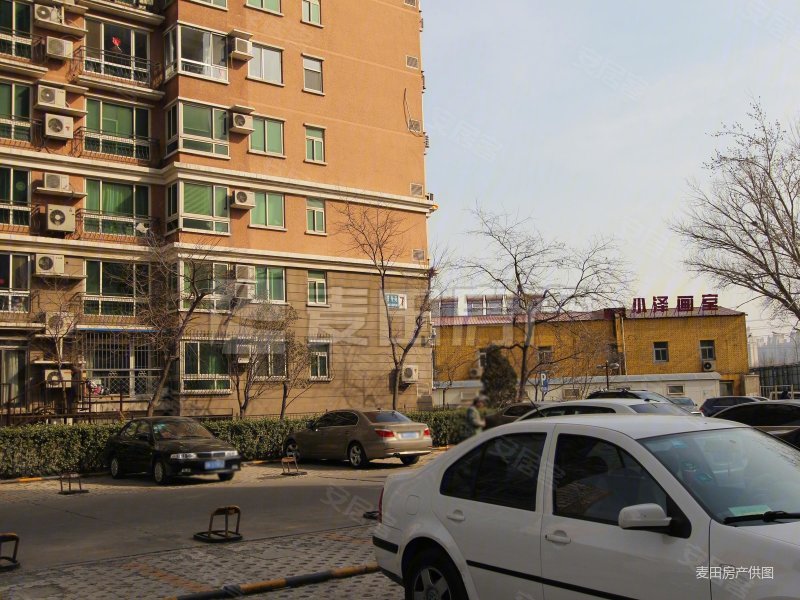 方舟苑2室2厅1卫93㎡东北715万