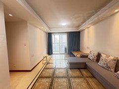 武汉黄陂横店地铁口步行500米 楼下商业一条街 家电齐全出租房源真实图片